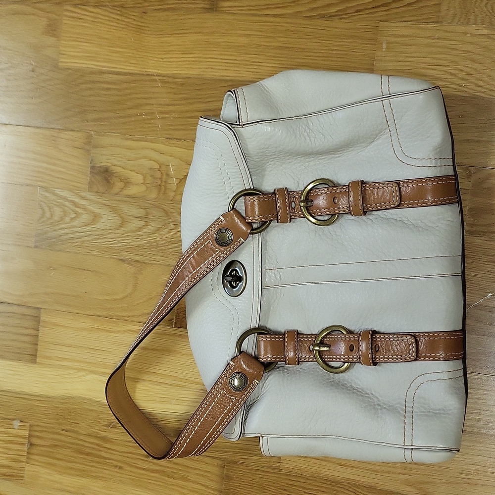 Coach Perfect Spring Shoulder Bag